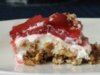 strawberrypretzelsalad.jpeg